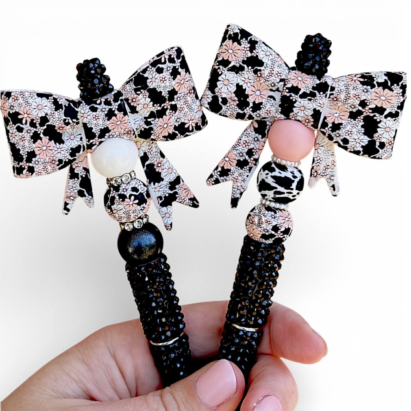 Daisy Cow Bow Straw Toppers - Exclusive