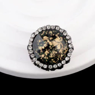 Fancy Brooch Bead