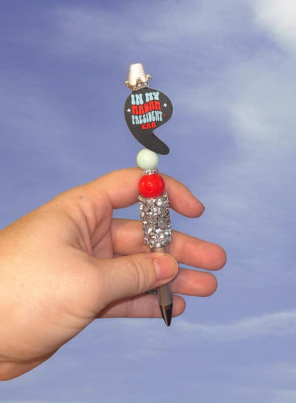 Madam President "Comma" La